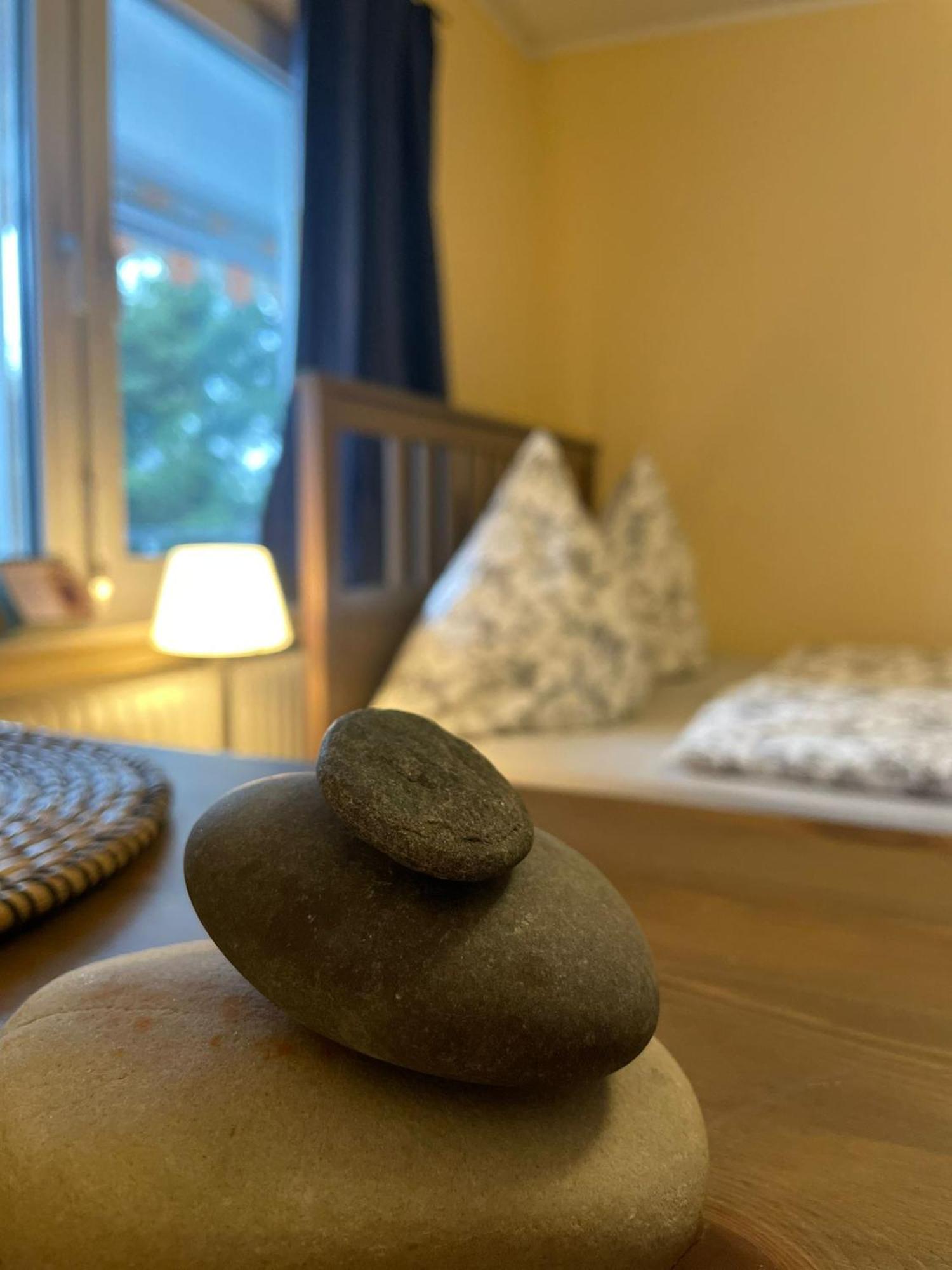 Modernes Apartment Im Gruenen, Mit Park- Und Meer-Naehe 巴德茨维什安 外观 照片