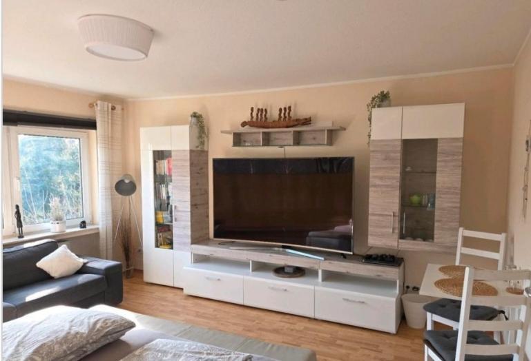 Modernes Apartment Im Gruenen, Mit Park- Und Meer-Naehe 巴德茨维什安 外观 照片