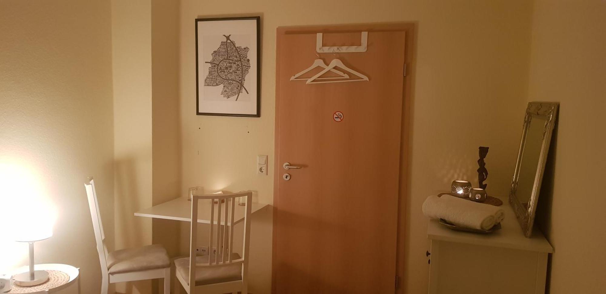 Modernes Apartment Im Gruenen, Mit Park- Und Meer-Naehe 巴德茨维什安 外观 照片