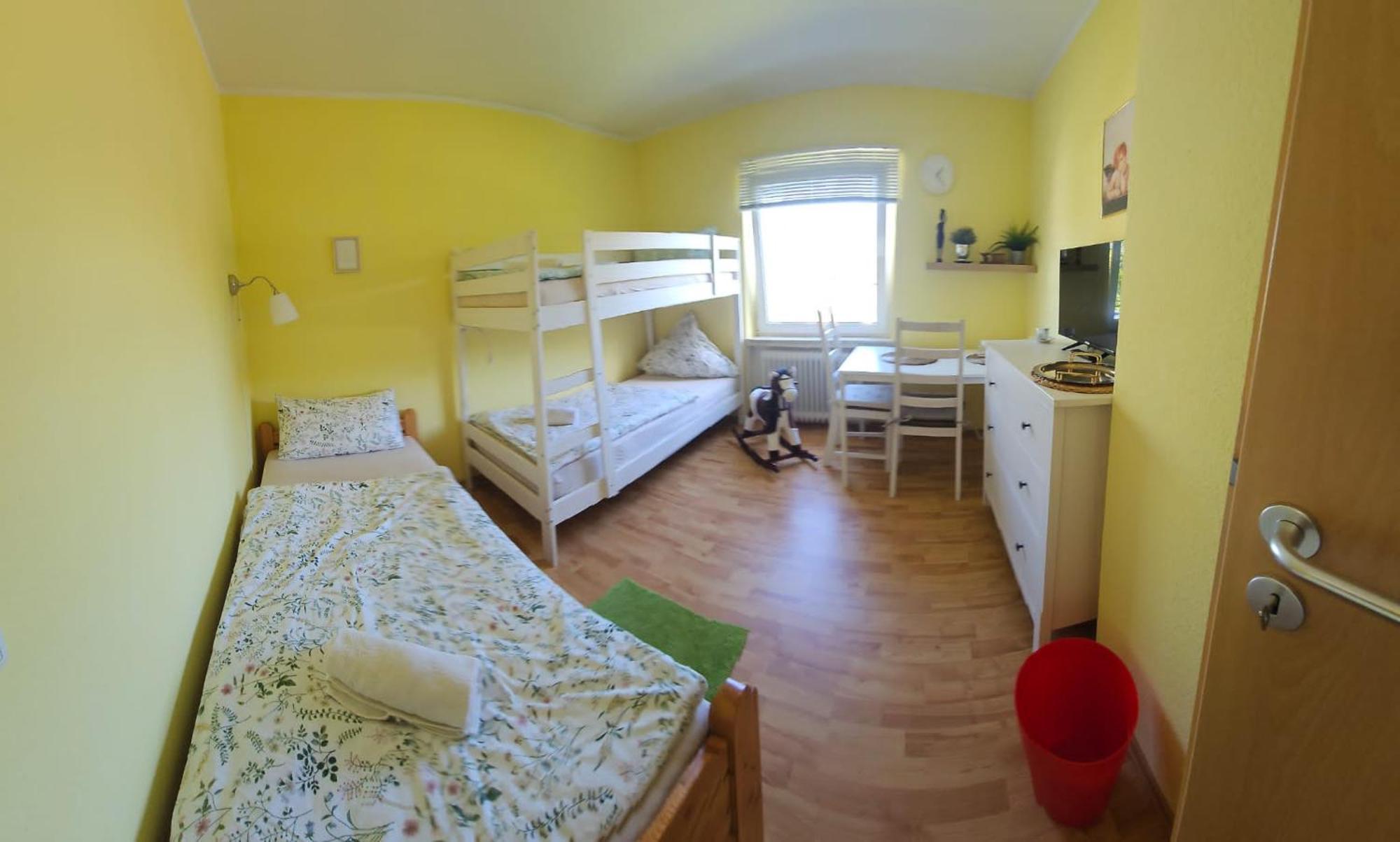 Modernes Apartment Im Gruenen, Mit Park- Und Meer-Naehe 巴德茨维什安 外观 照片